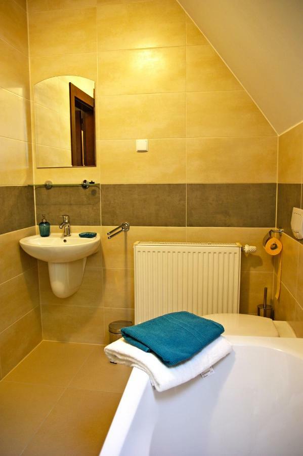 Apartament Na Starym Dworcu Goczałkowice-Zdrój Exterior foto